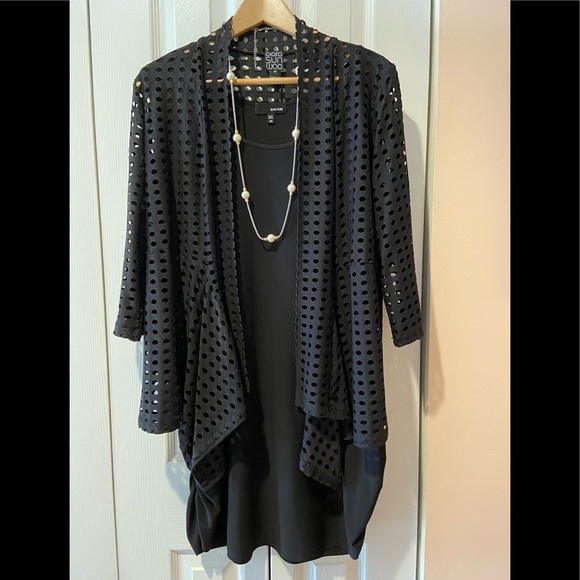 NWOT~Fabulous Versatile SleevelessTunic by Sun Kim - Picture 7 of 11